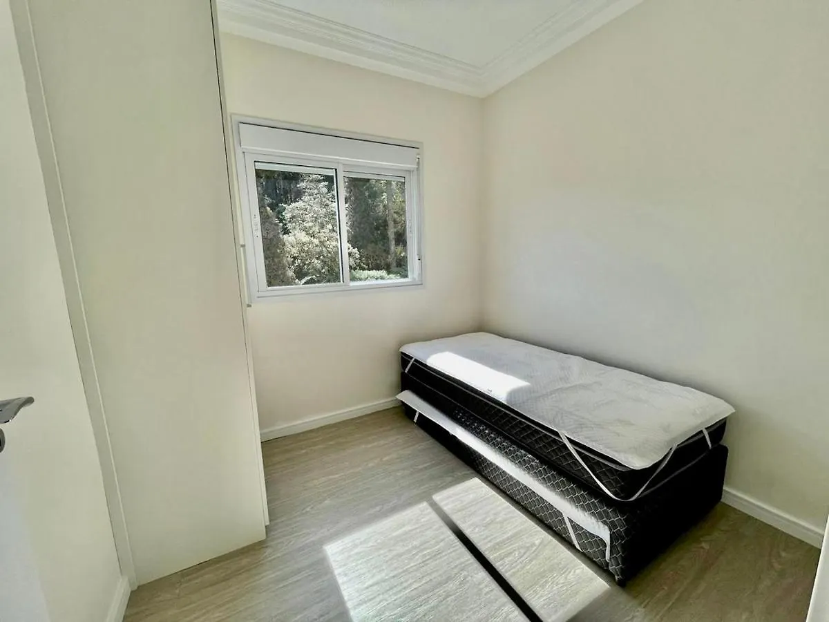 Oasis em Campos: Charmoso Apartamento com Vista para Fonte Simão Campos do Jordao Apartment