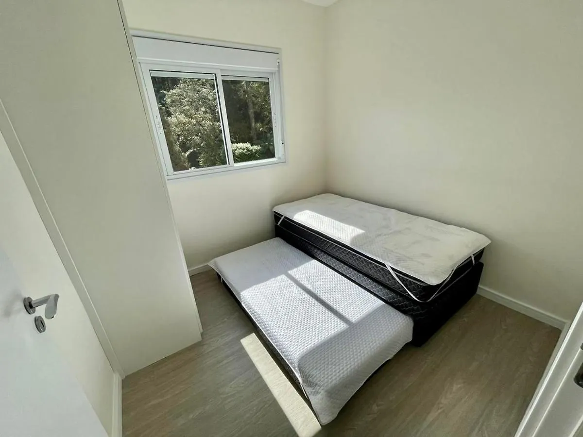 Oasis em Campos: Charmoso Apartamento com Vista para Fonte Simão Campos do Jordao Apartment