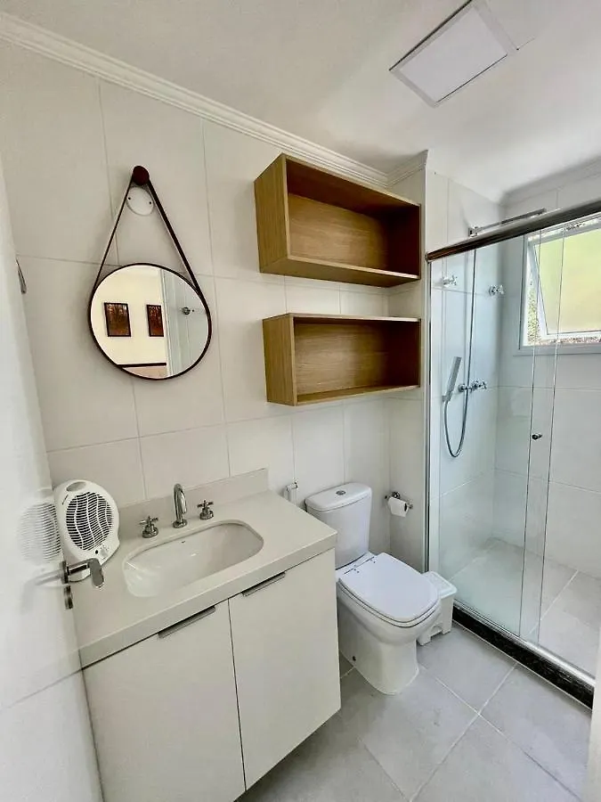 Apartment Oasis em Campos: Charmoso Apartamento com Vista para Fonte Simão Campos do Jordao