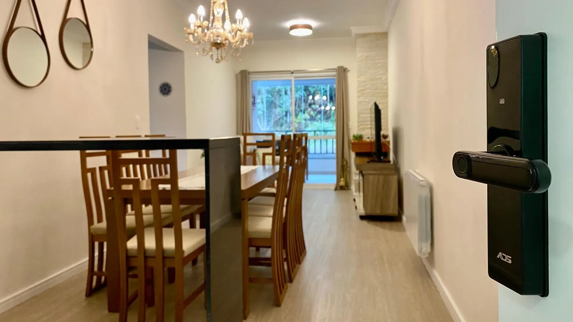 Oasis em Campos: Charmoso Apartamento com Vista para Fonte Simão Campos do Jordao Apartment
